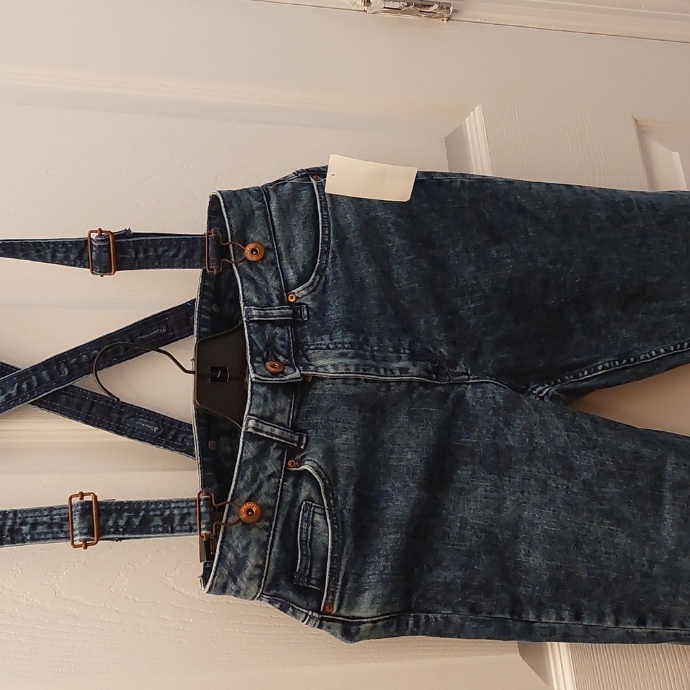 NWT Divided women's jeans